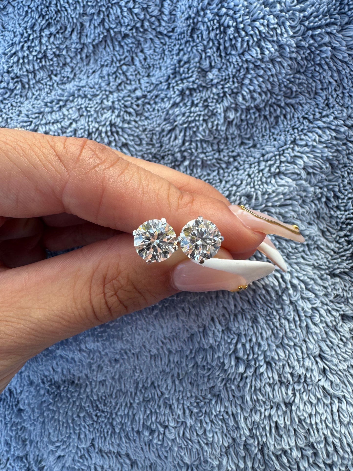 LAB GROWN DIAMOND STUD EARRINGS (4 CT. TW)